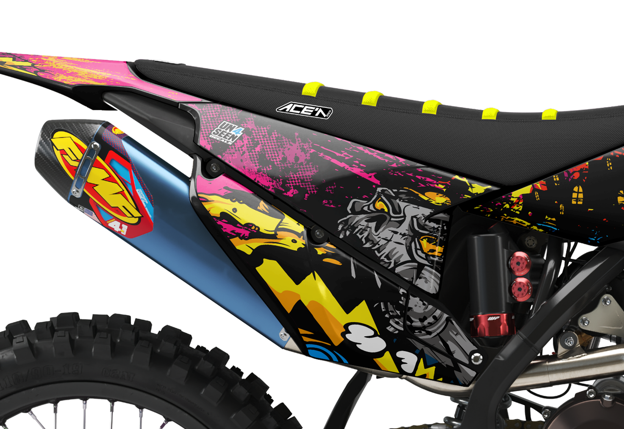 Husqvarna Zombie Graphics Kit -  Builder