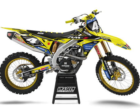 Suzuki Graphics Kit - Striker