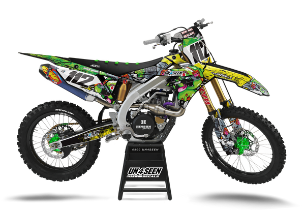 Suzuki Hissing Kittys Graphics Kit - MUNCHIN