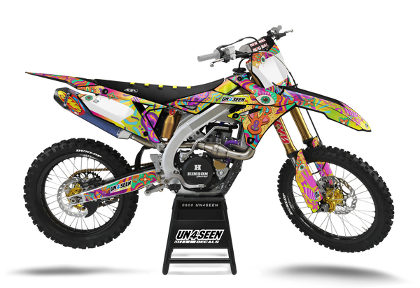 Suzuki Retro Yippies Graphics Kit  - Future Vision