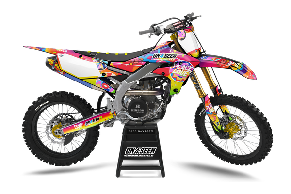 Yamaha Retro Yippies Graphics Kit - Peace Love Party